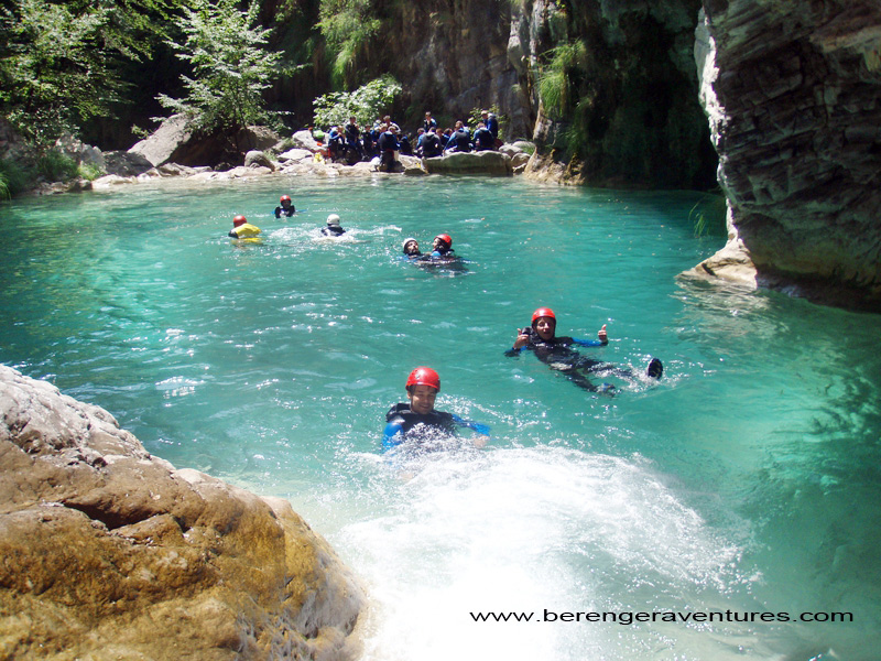 /img/uploads/2016-03/canyon_barbaira_09.jpg