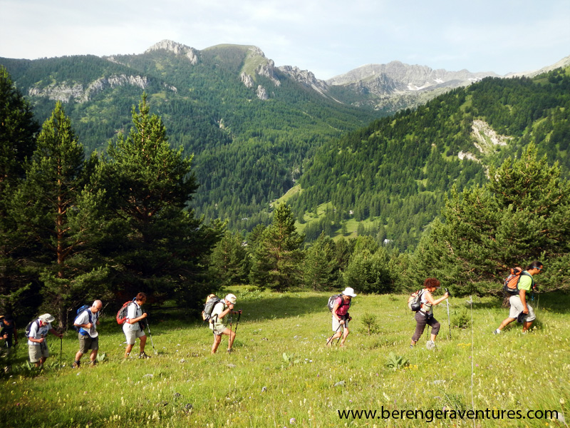 /img/uploads/2016-03/rando_mercantour_tende.jpg